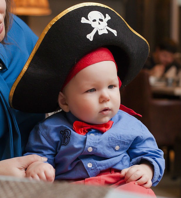 Pirate-Party-costumes