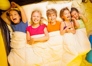 birthday-party-sleepover birthday-party-sleepover