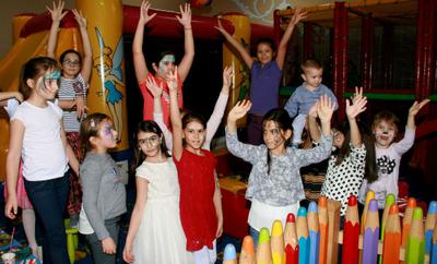 cool-party-game-called-silent-chasy-21891025 cool-party-game-called-silent-chasy-21891025