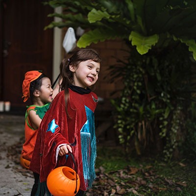 halloween-two-kids