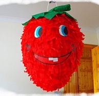 strawberry-pinata